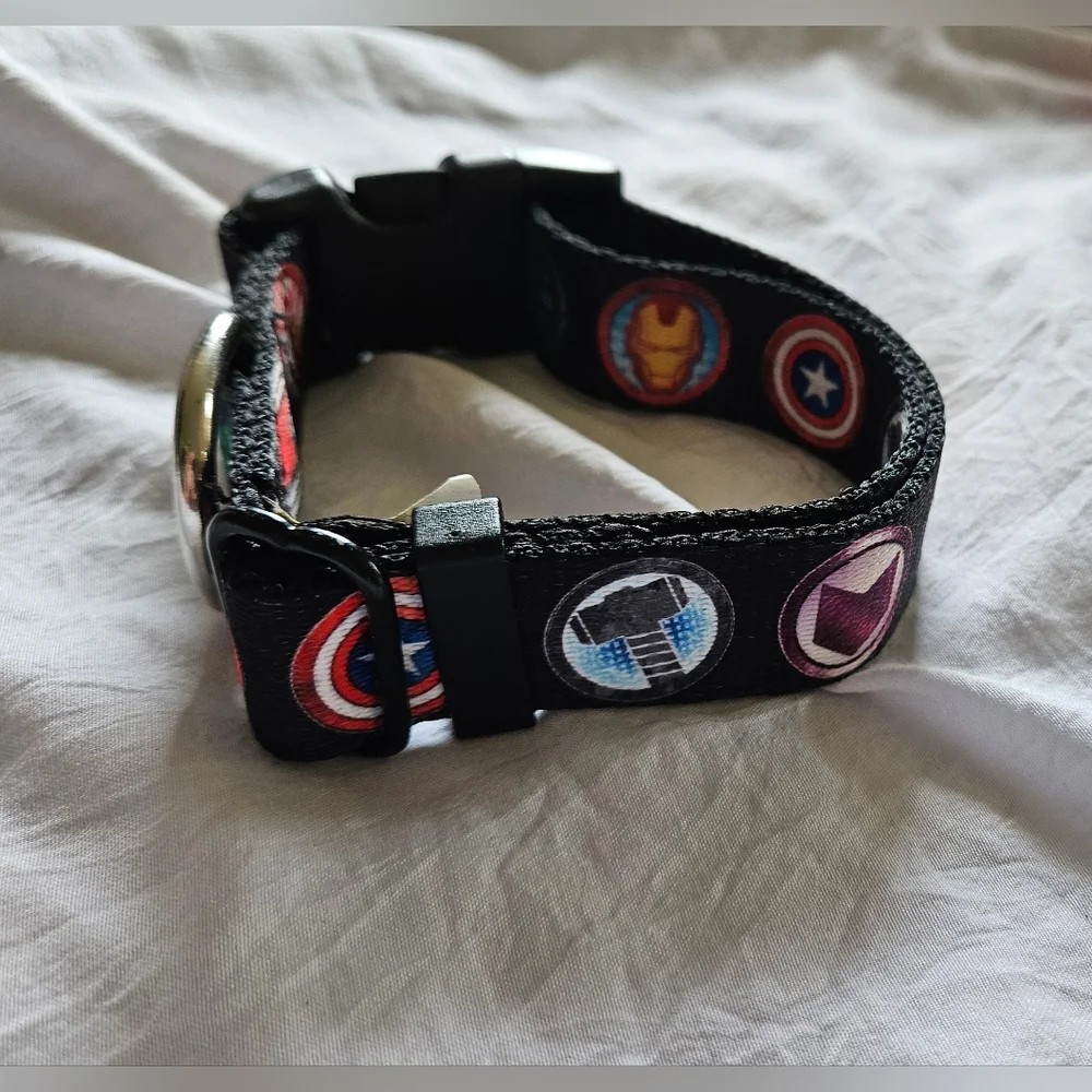 MARVEL Avengers Dog Collar M